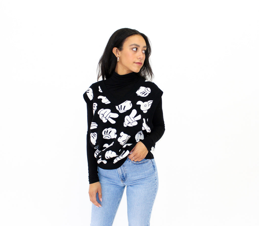 OUR HOLIDAY LOOKBOOK