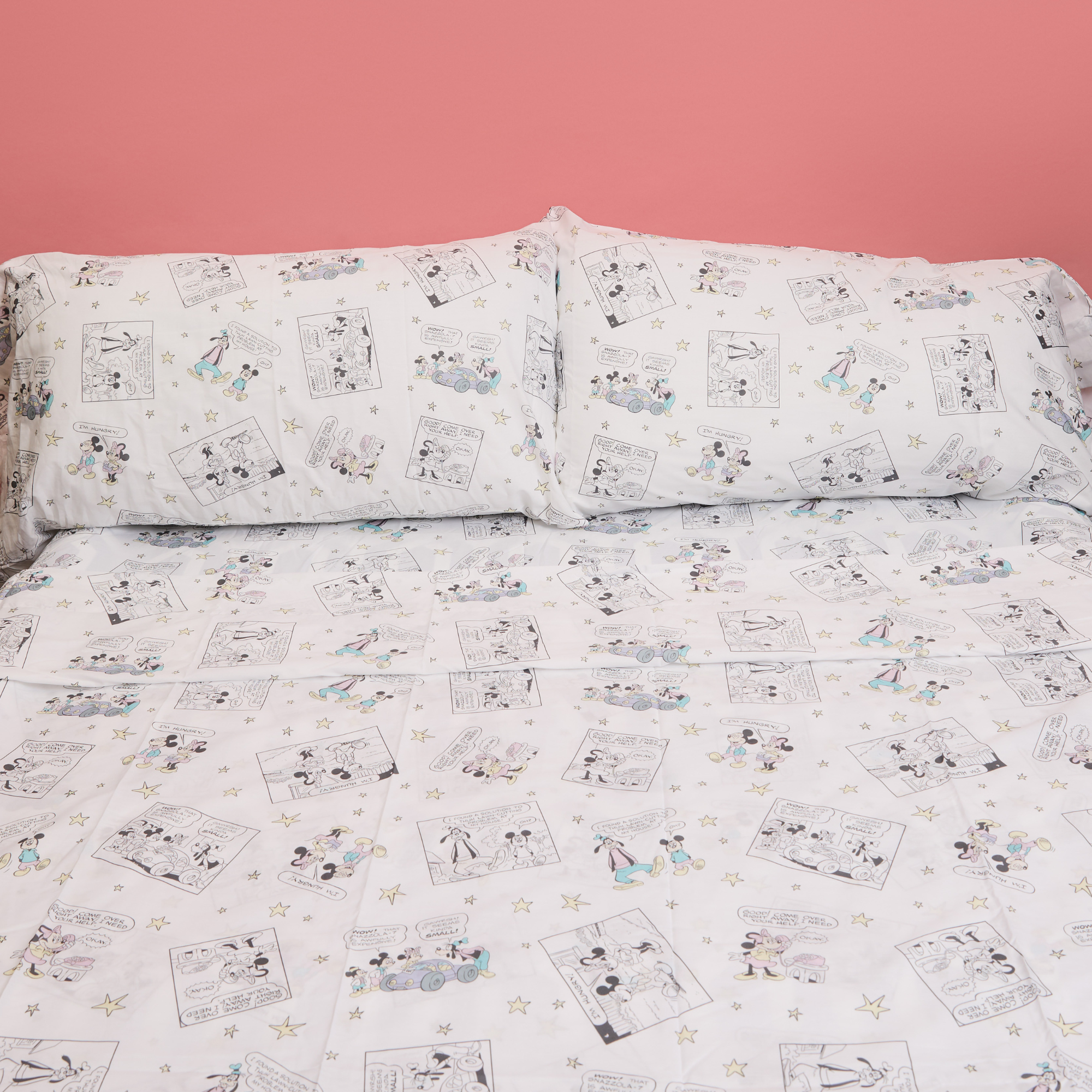 Mickey Mouse and Friends Comic Pillow Case Set