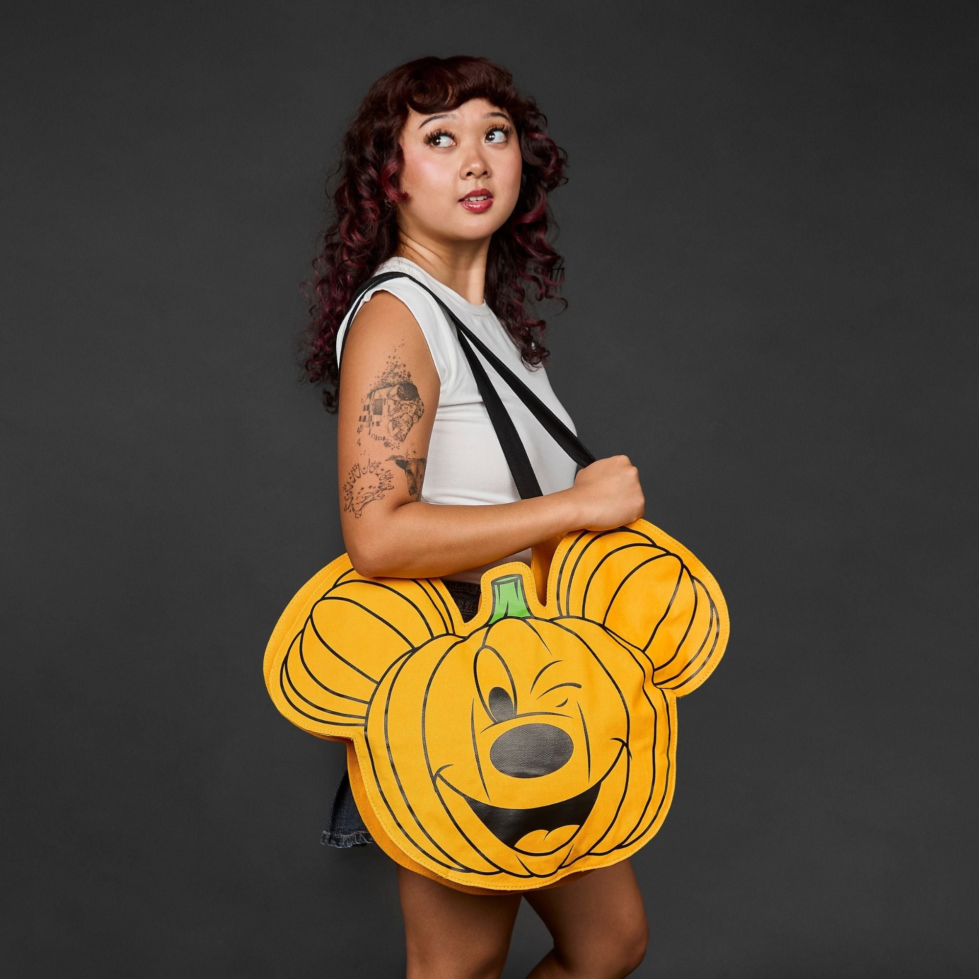 DisneyHalloweenResizes_21.jpg