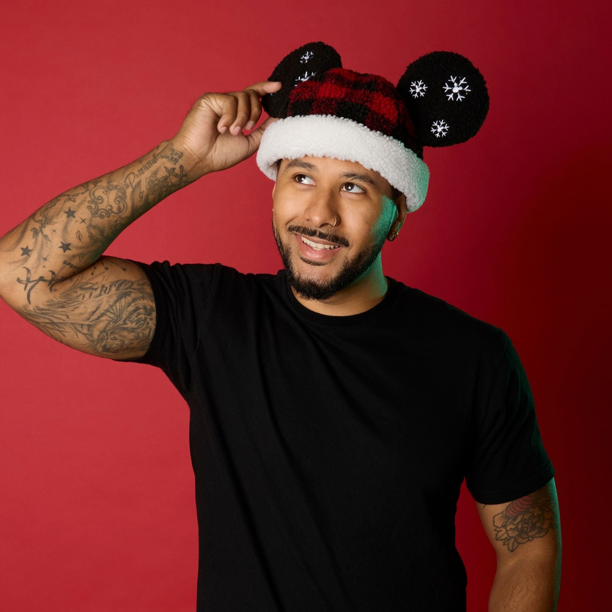 DisneyHolidayResizes-6_8a940c4c-b282-43f5-80ed-9a1fd478cc9b.jpg