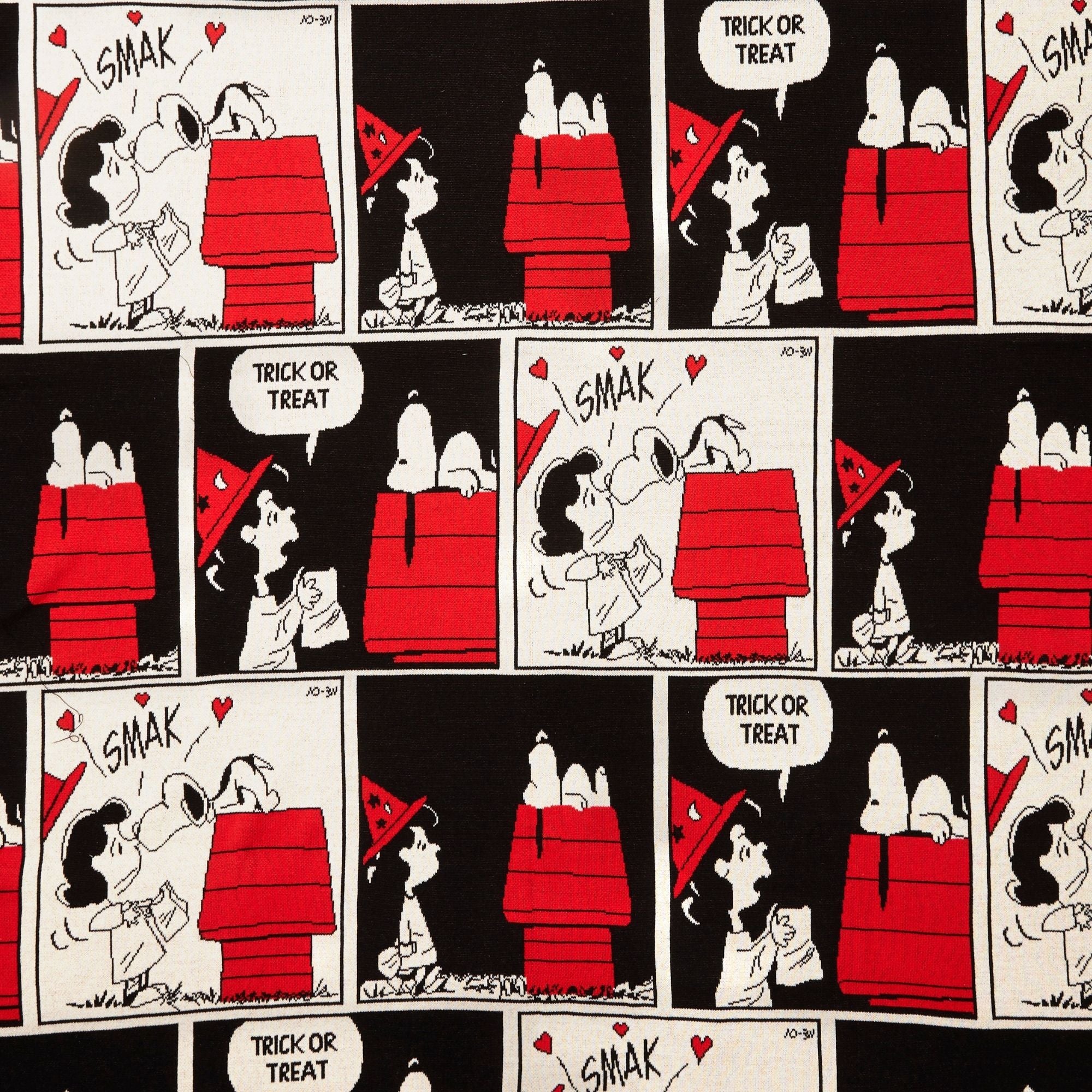 Peanuts Trick or Treat Halloween Blanket